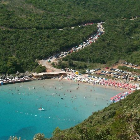 Kuca Pavle Trsteno Budva Kültér fotó