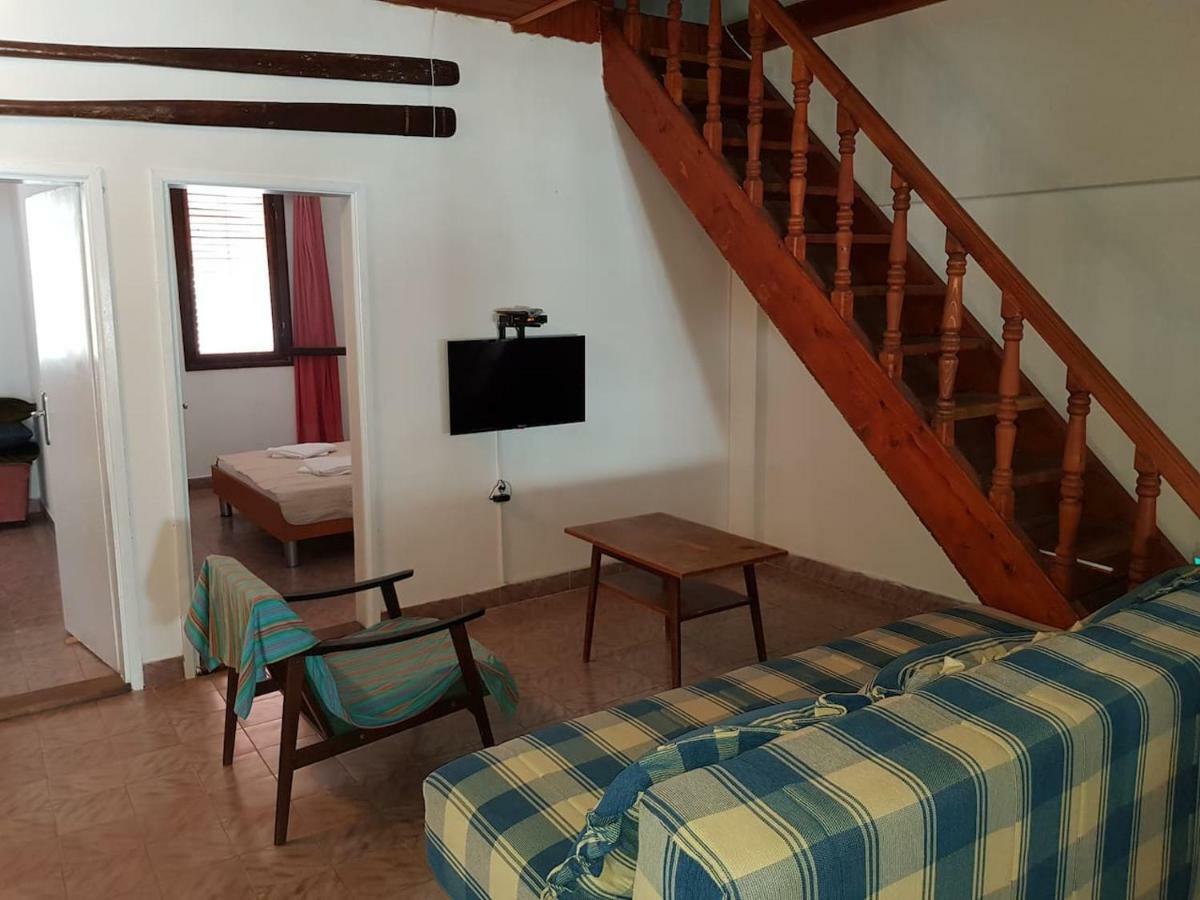 Kuca Pavle Trsteno Budva Kültér fotó